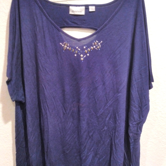 Avenue Tops - Cute blouse